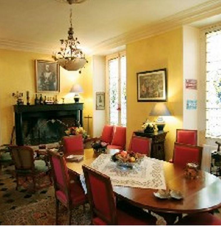 Mareuil-sur-Ay La Cour Des Marotiers Bed & Breakfast エクステリア 写真