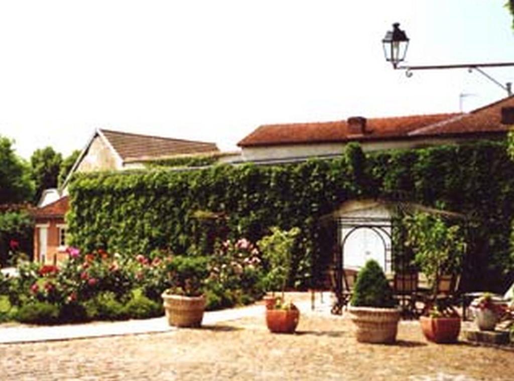 Mareuil-sur-Ay La Cour Des Marotiers Bed & Breakfast エクステリア 写真