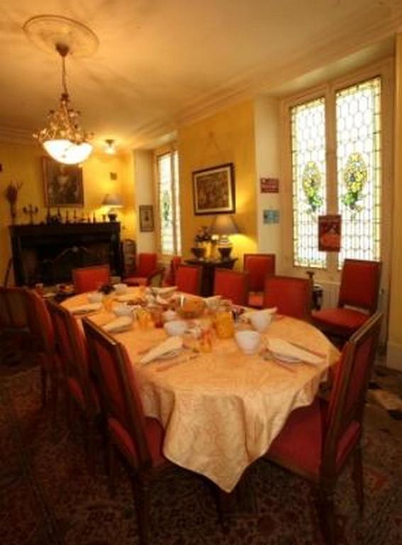 Mareuil-sur-Ay La Cour Des Marotiers Bed & Breakfast エクステリア 写真