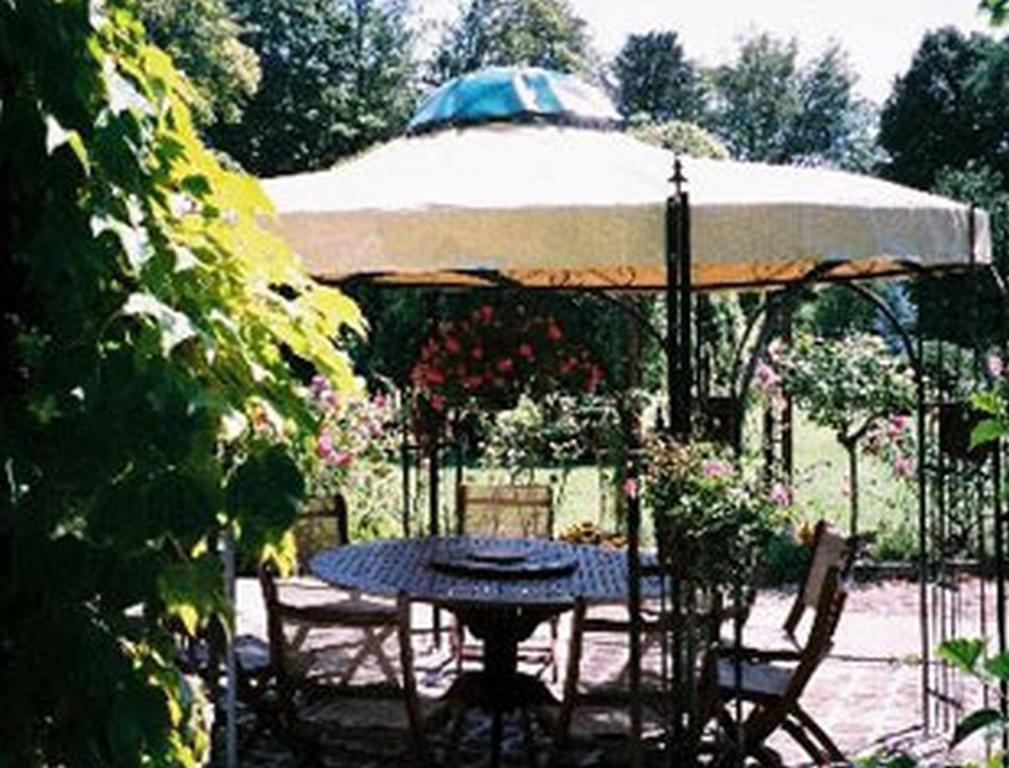Mareuil-sur-Ay La Cour Des Marotiers Bed & Breakfast エクステリア 写真